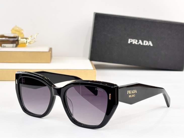 Picture of Prada Sunglasses _SKUfw76324585fw